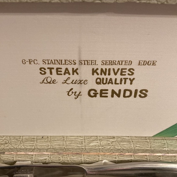 Stainless steak knives - Picture 2 of 8